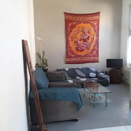 شقة Mezzanine Proche Des Arenes نيم